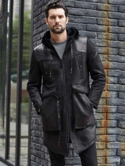 Custom Made Men's Winter Shearling Fur Black Leather Long Trench Coat Outerwear
